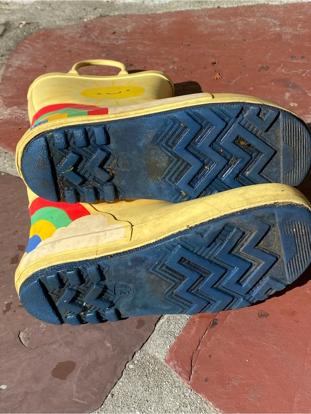Cat and Jack Kids Yellow Rainbow Rain Boots sz 12